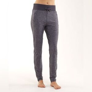 Lululemon Hang Loose Pant size 6